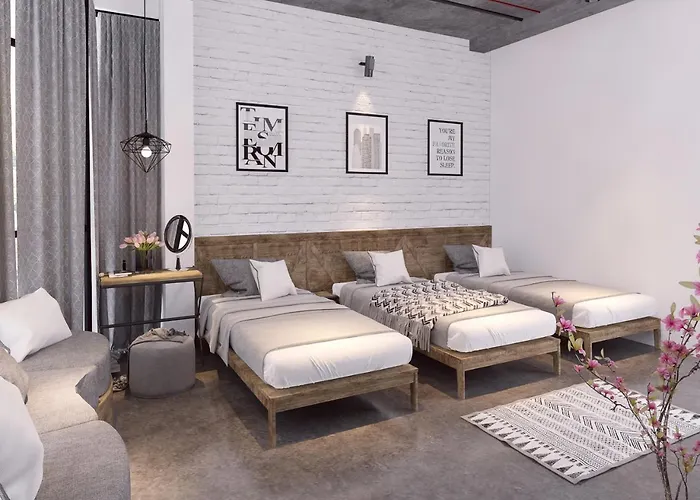 Luxury Backpakers Hotel