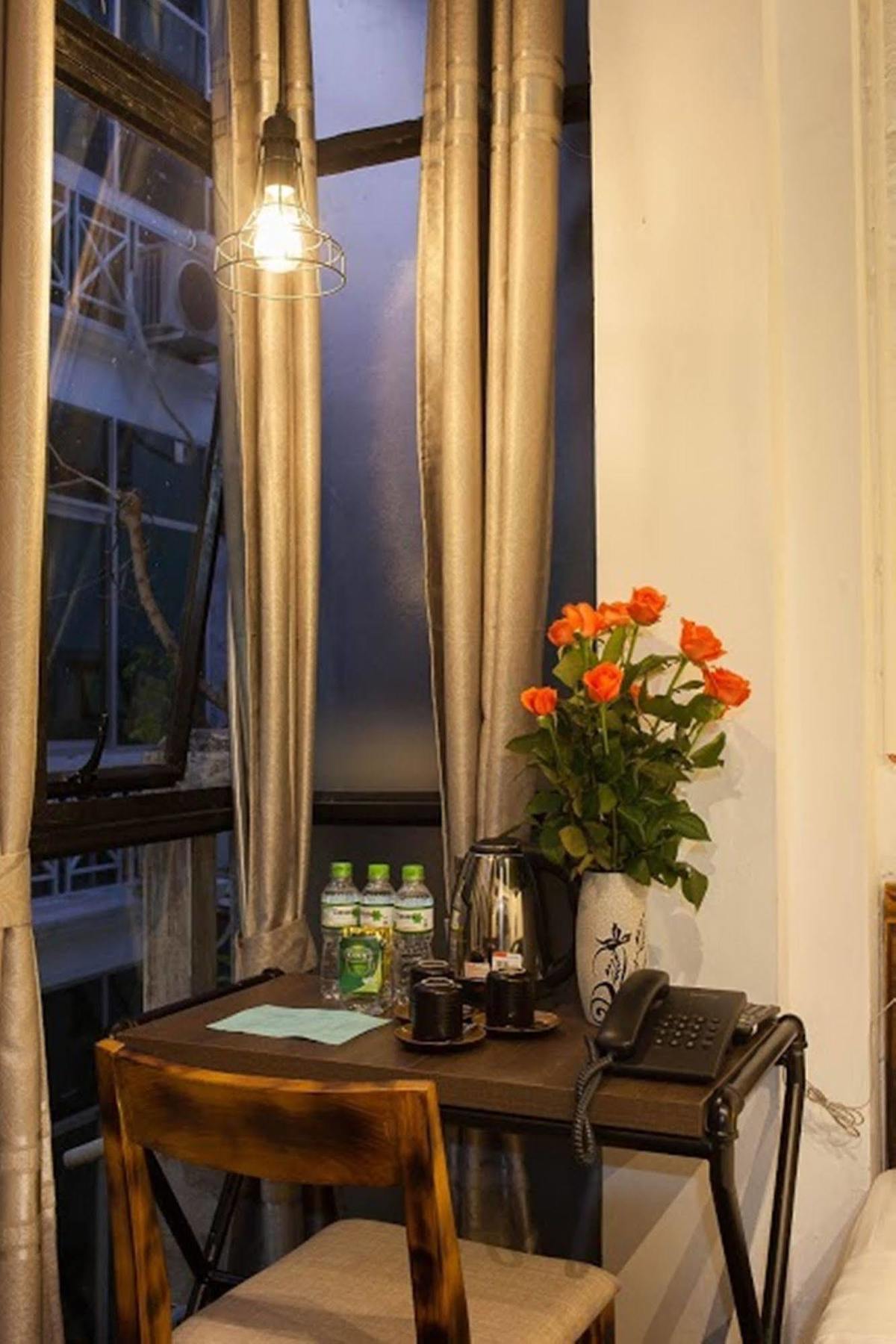 Hotel Luxury Backpakers Hanoi